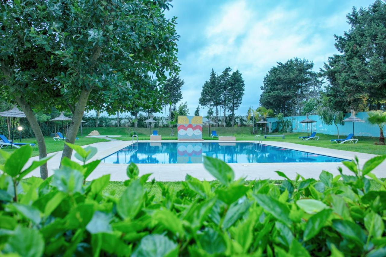 Residence Hoteliere Riviera Beach Cabo Negro Exterior photo