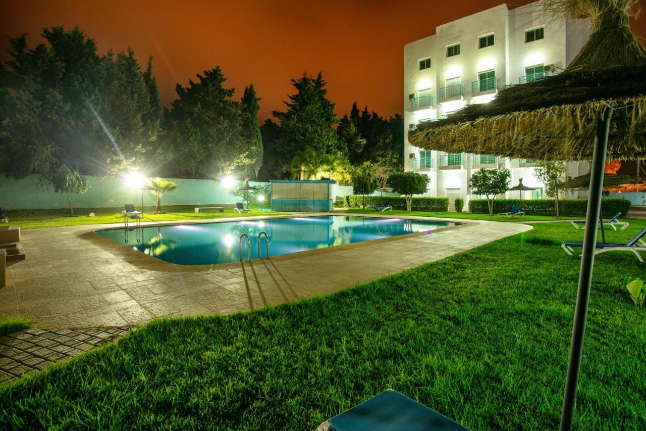 Residence Hoteliere Riviera Beach Cabo Negro Exterior photo